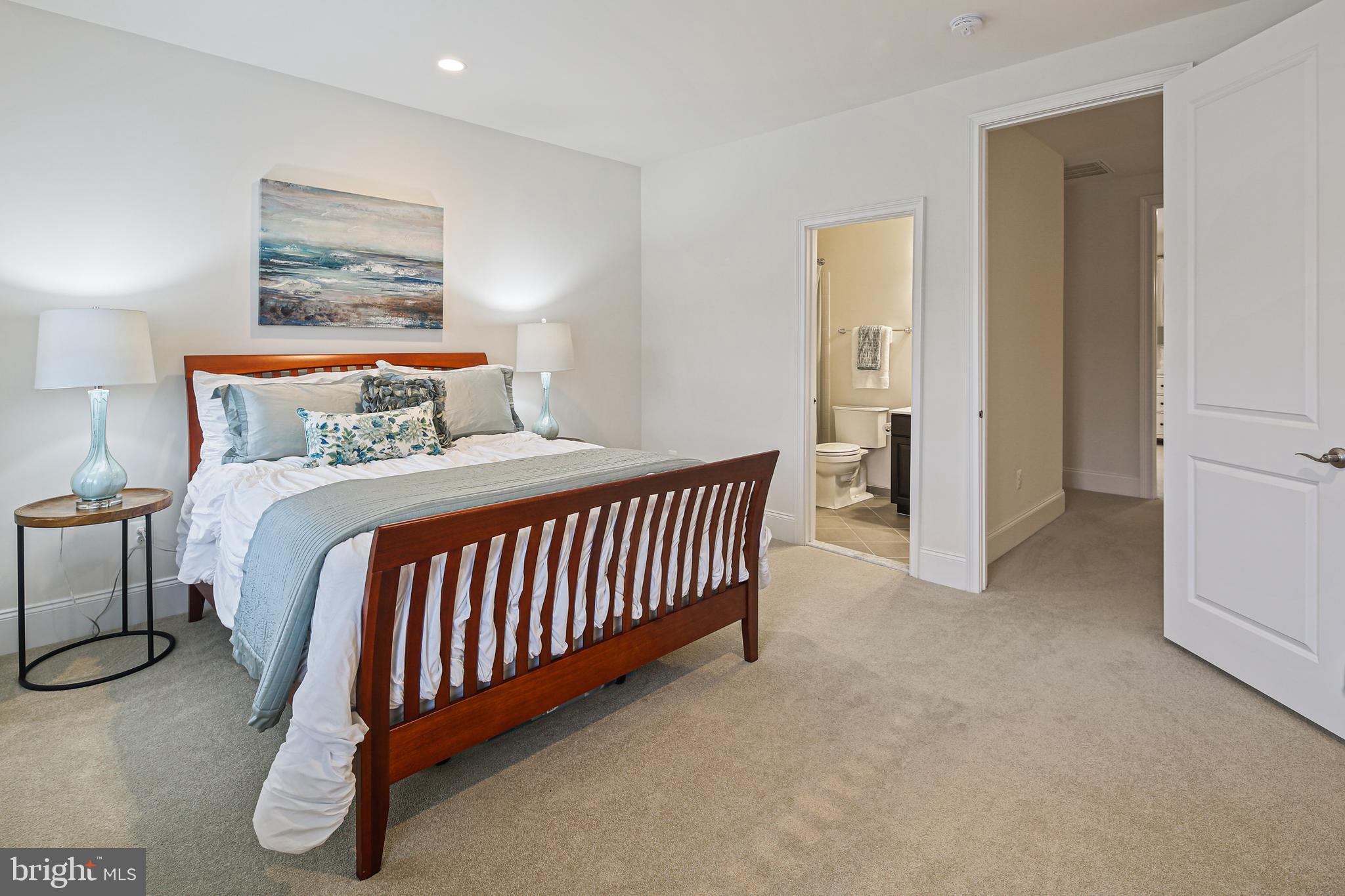 TROTTERS GLEN - Residential