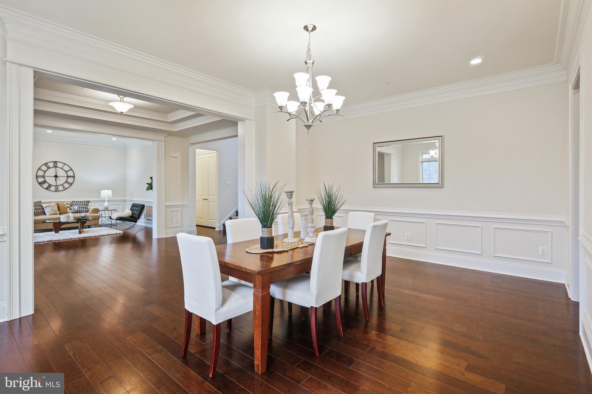 TROTTERS GLEN - Residential