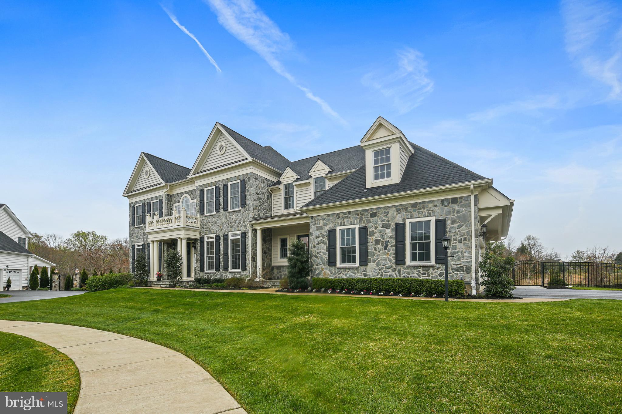 TROTTERS GLEN - Residential