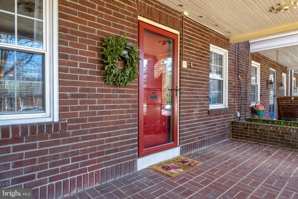 Photo of 19 N PRESIDENT AVE, LANCASTER, PA 17603 (MLS # PALA2031660)