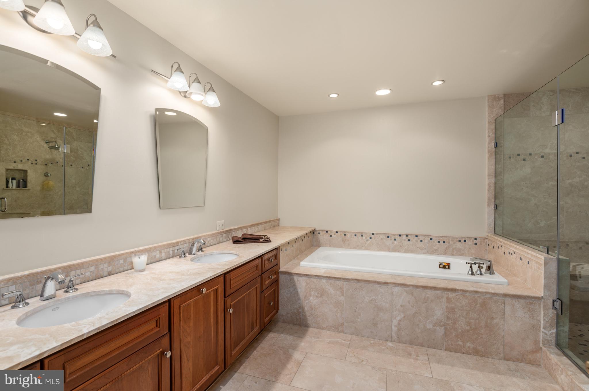 AVENEL - Residential