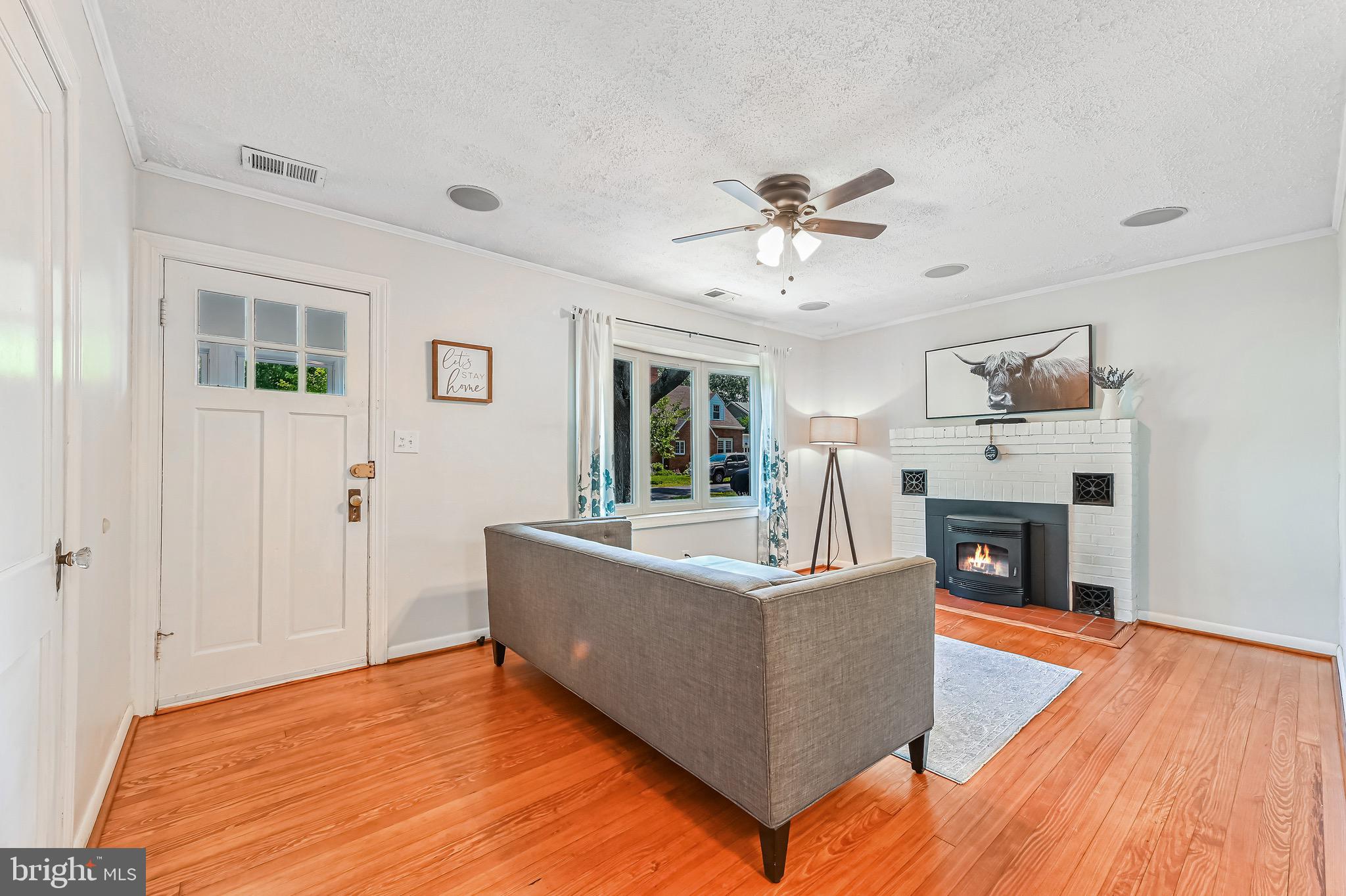 COLUMBIA BEACH - Residential