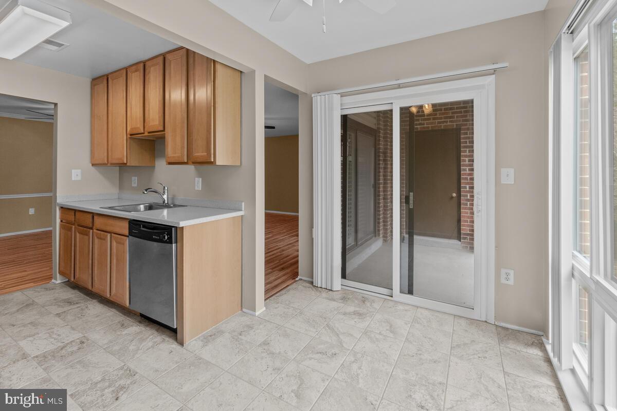 MALLARD COVE CONDOMINIUMS - Residential