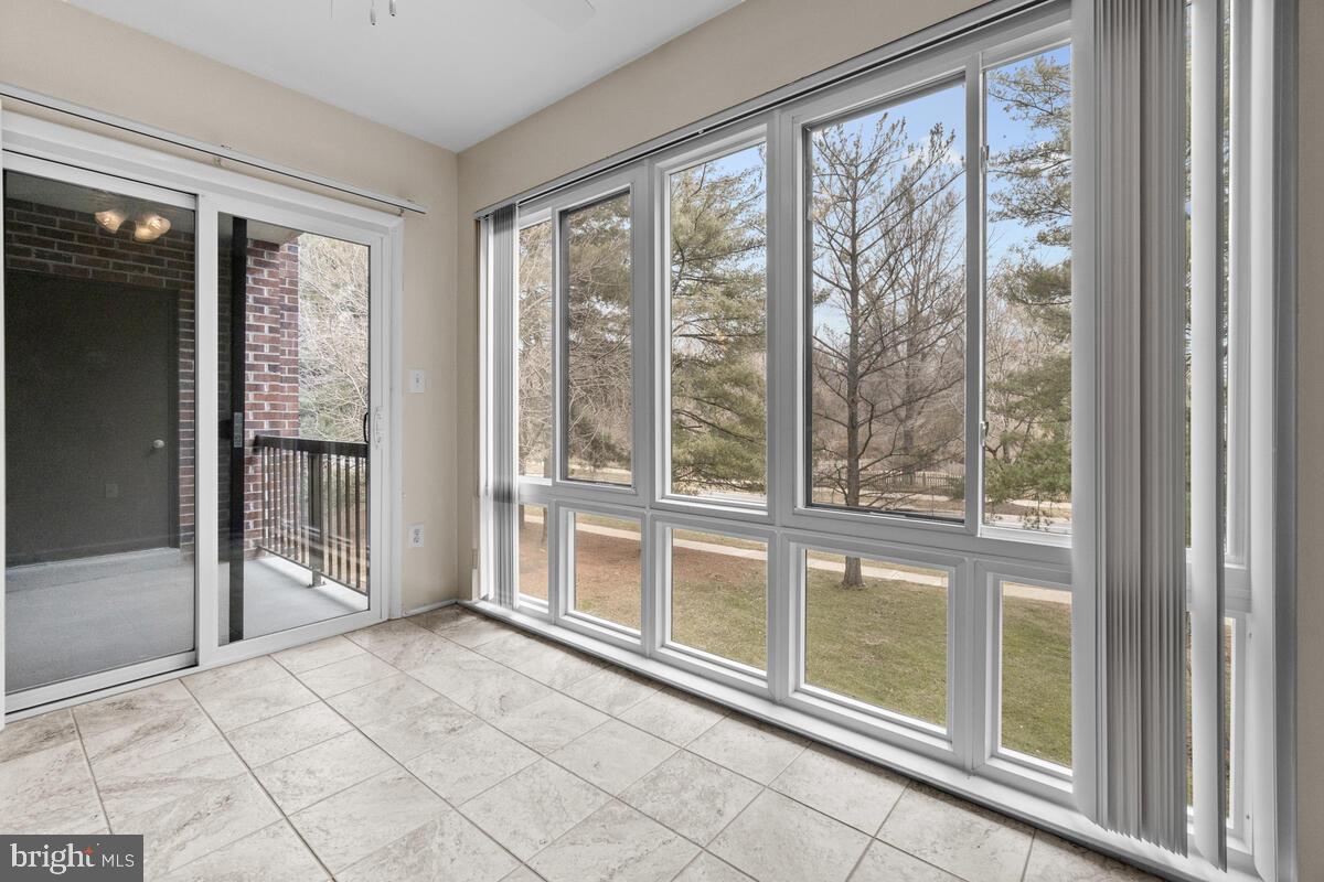 MALLARD COVE CONDOMINIUMS - Residential