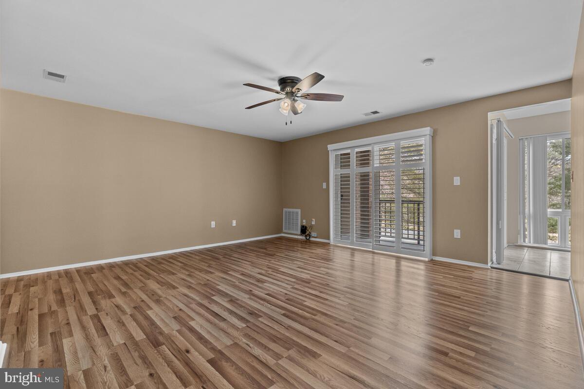 MALLARD COVE CONDOMINIUMS - Residential