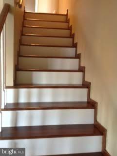 HILLTOP HOMES - Residential Lease