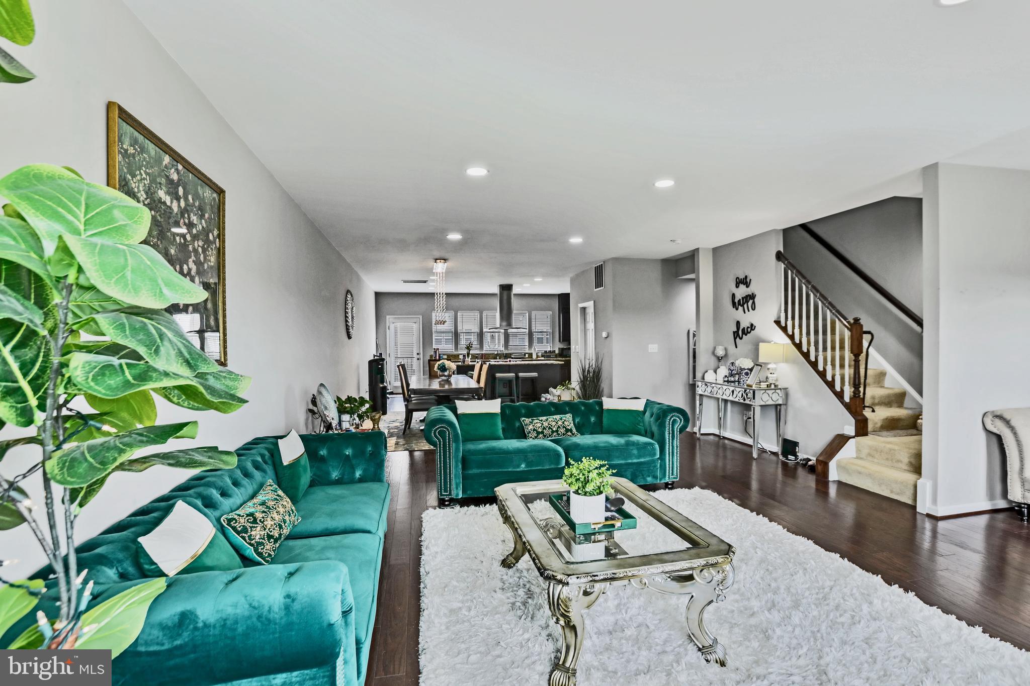 21077 ASHBURN HEIGHTS DRIVE