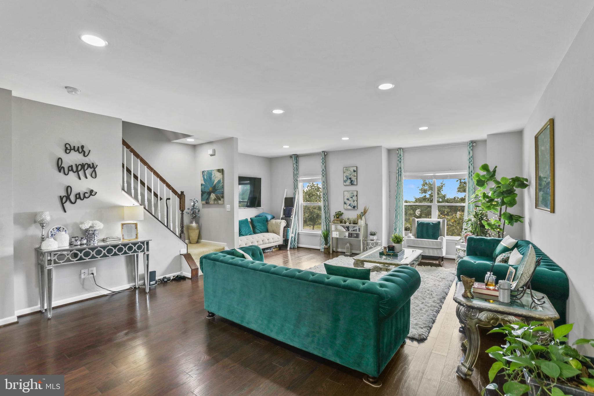 21077 ASHBURN HEIGHTS DRIVE