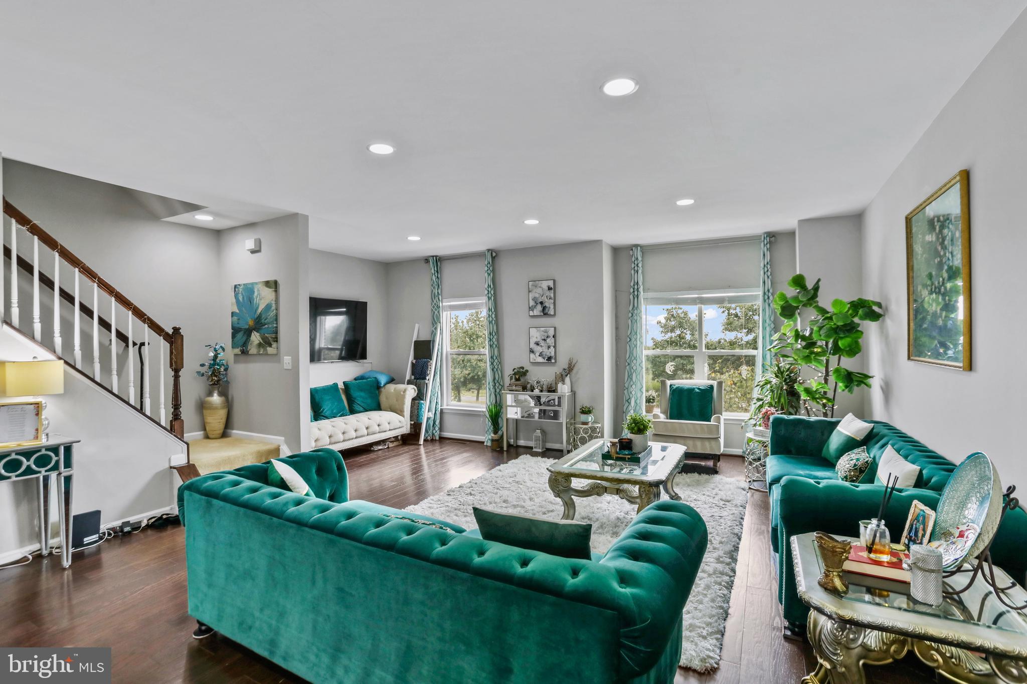 21077 ASHBURN HEIGHTS DRIVE