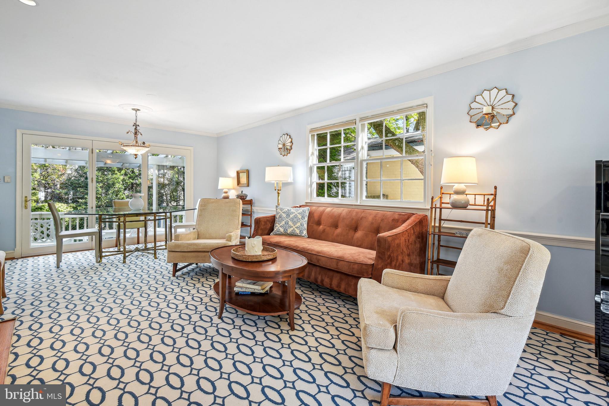 CHEVY CHASE - Residential