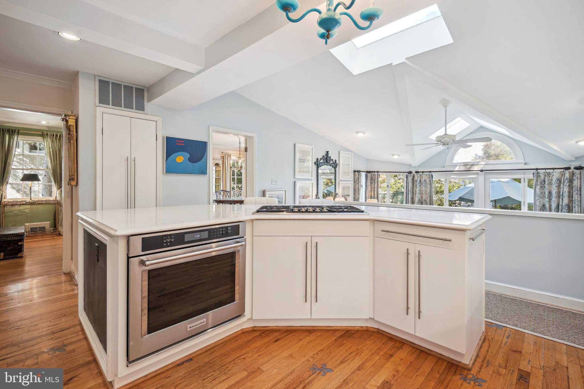 CHEVY CHASE - Residential