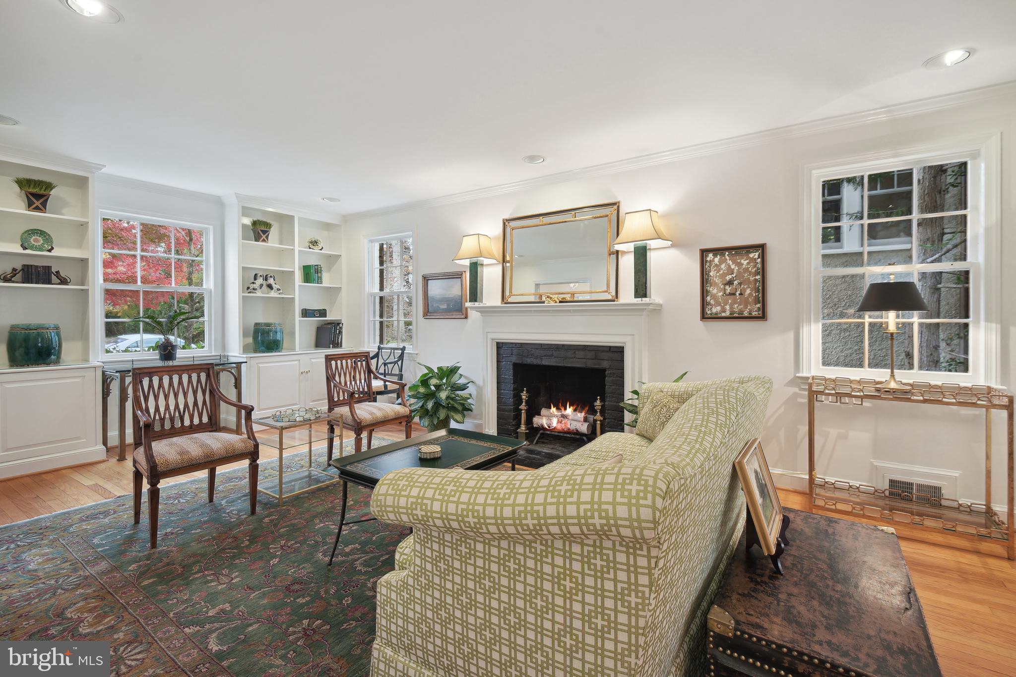 CHEVY CHASE - Residential