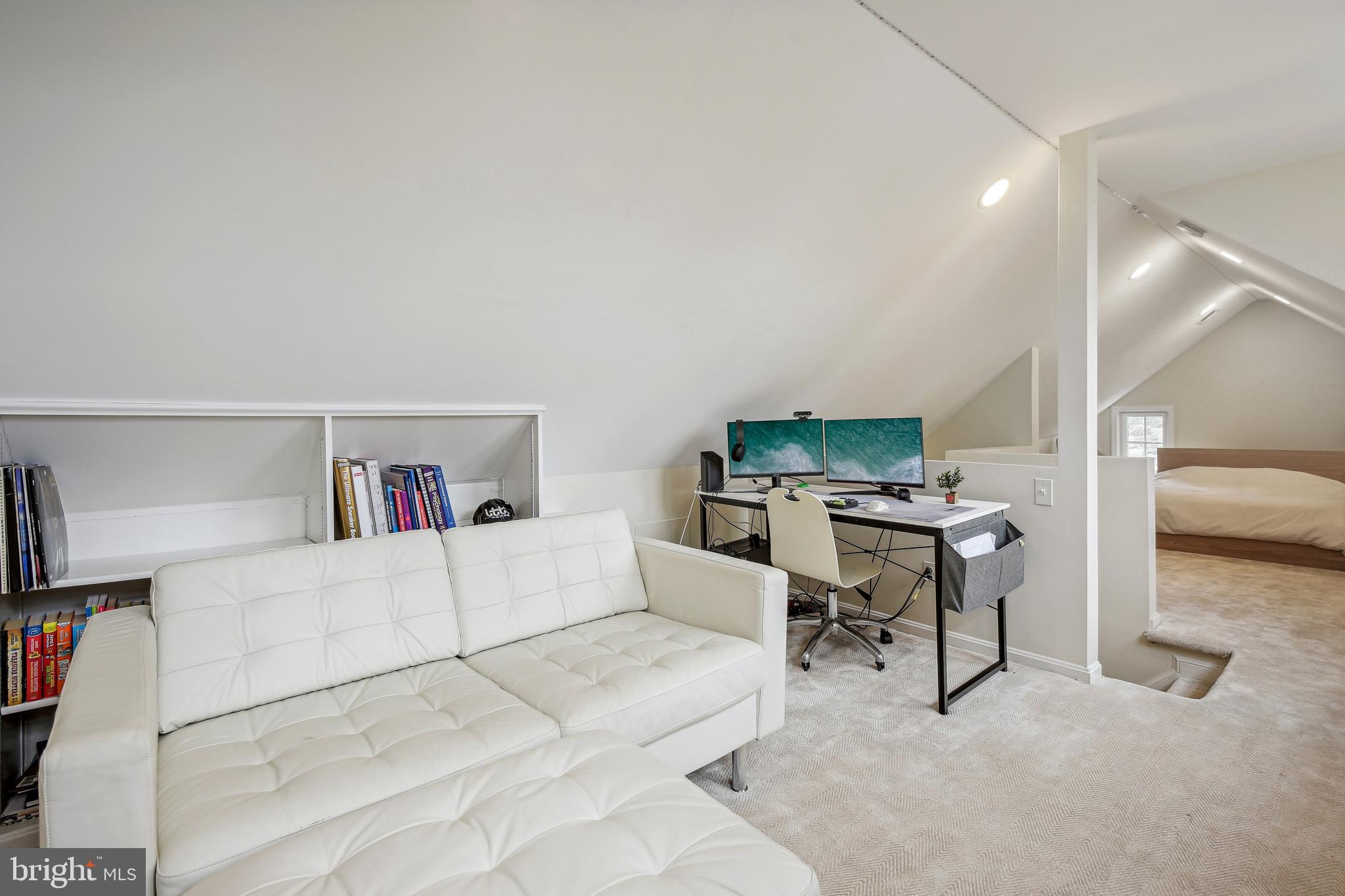 CHEVY CHASE - Residential