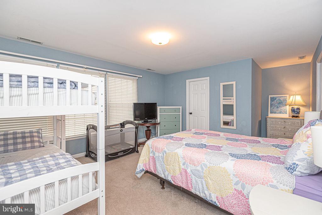 BEAR TRAP - Residential