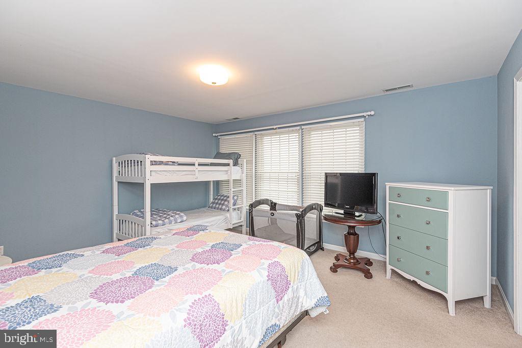 BEAR TRAP - Residential