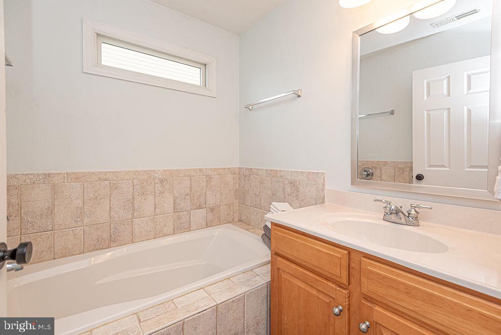 BEAR TRAP - Residential