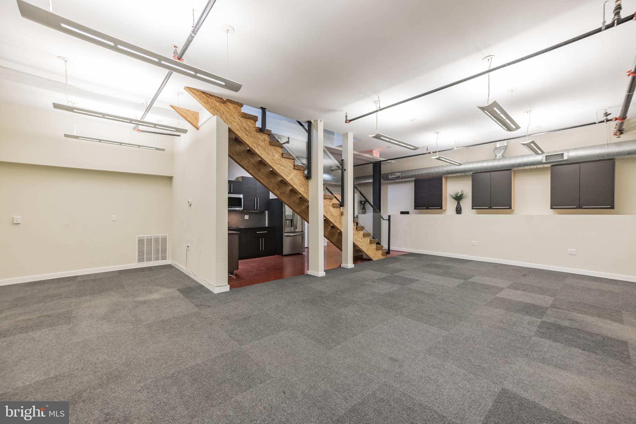 FISHTOWN - Commercial Sale
