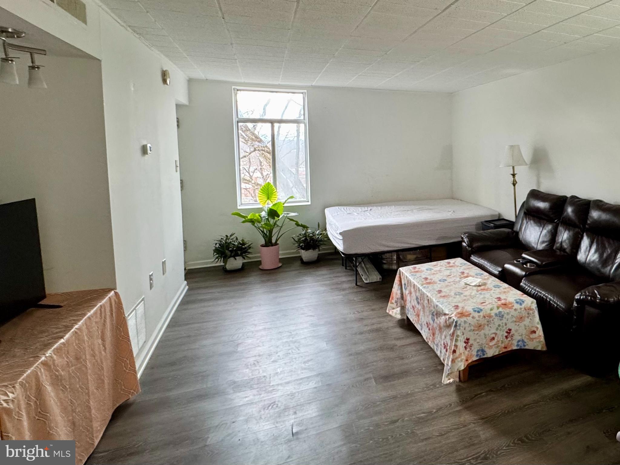 PEPPER MILL - Residential