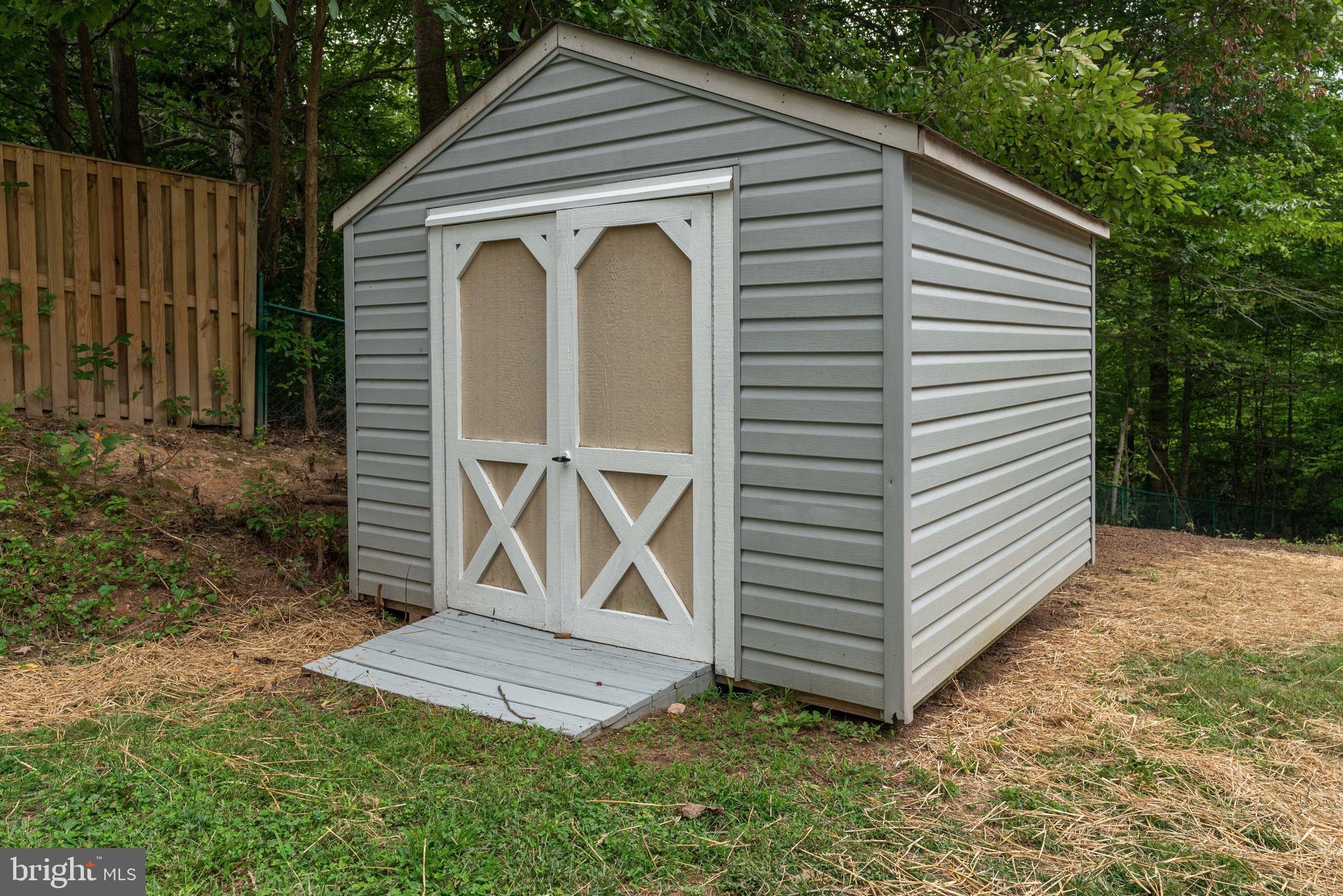 QUEENSDALE ESTATES - Residential