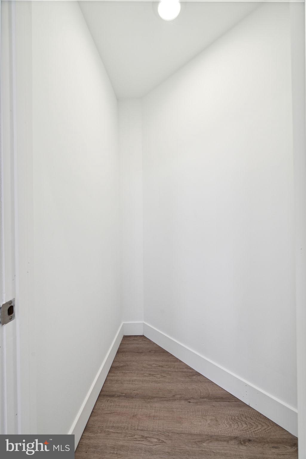 ROXBOROUGH - Residential Lease