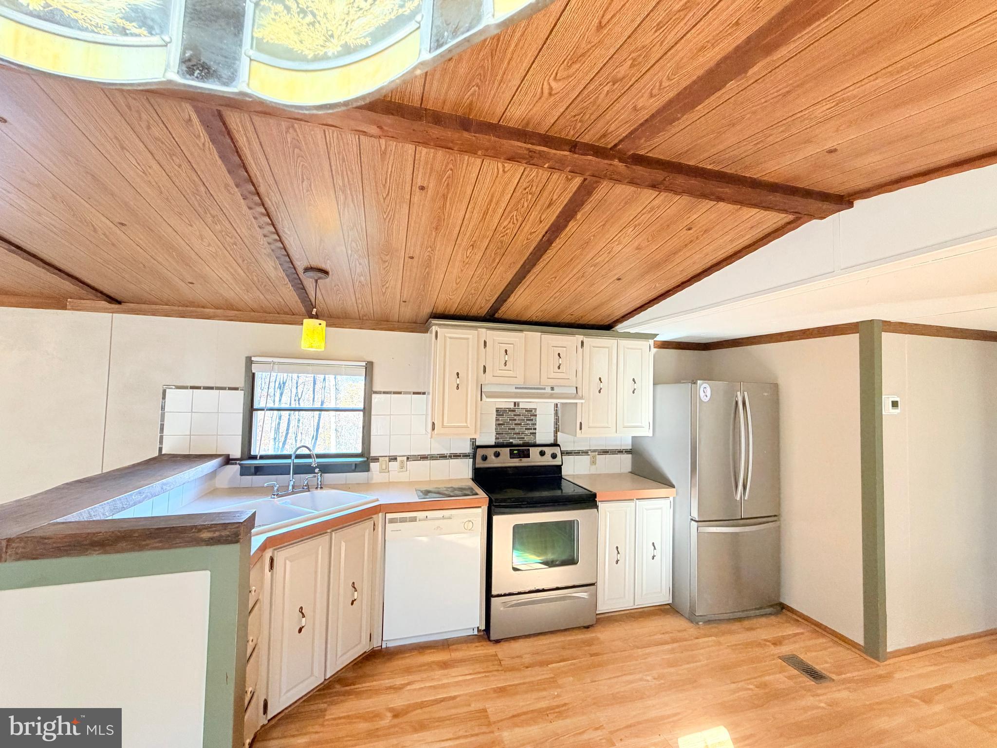 NEWPORT - Residential