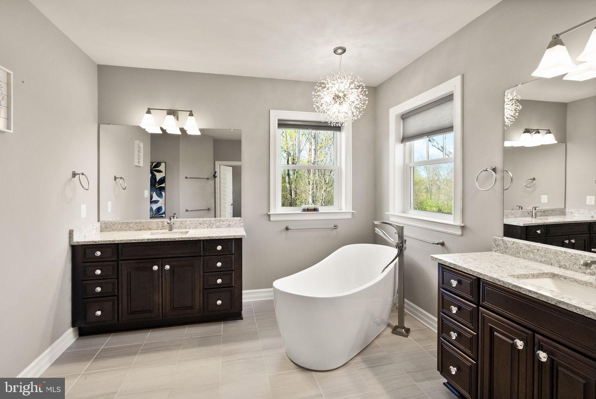 41062 LYNDALE WOODS DRIVE