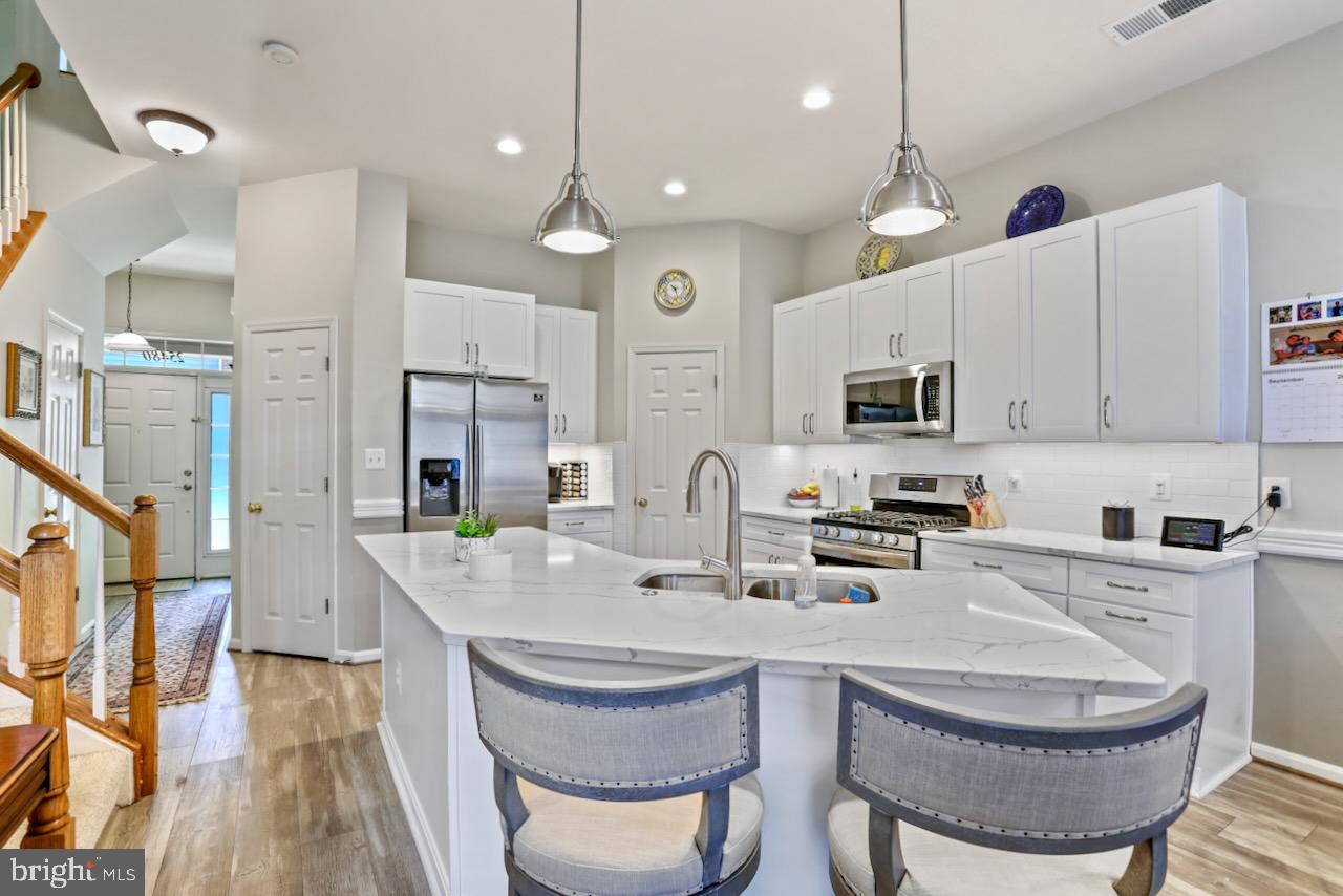 SOUTH RIDING - Residential