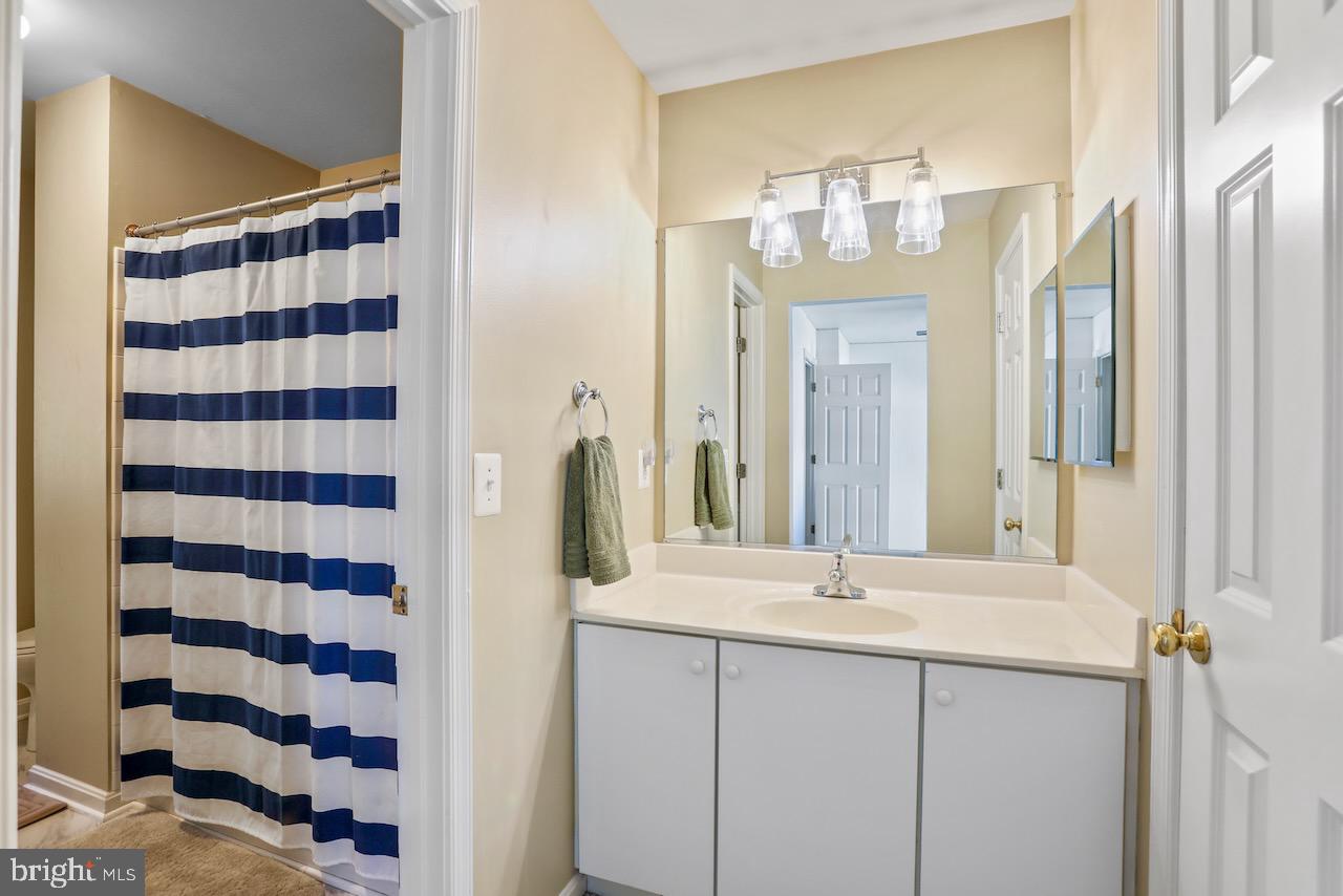 SOUTH RIDING - Residential