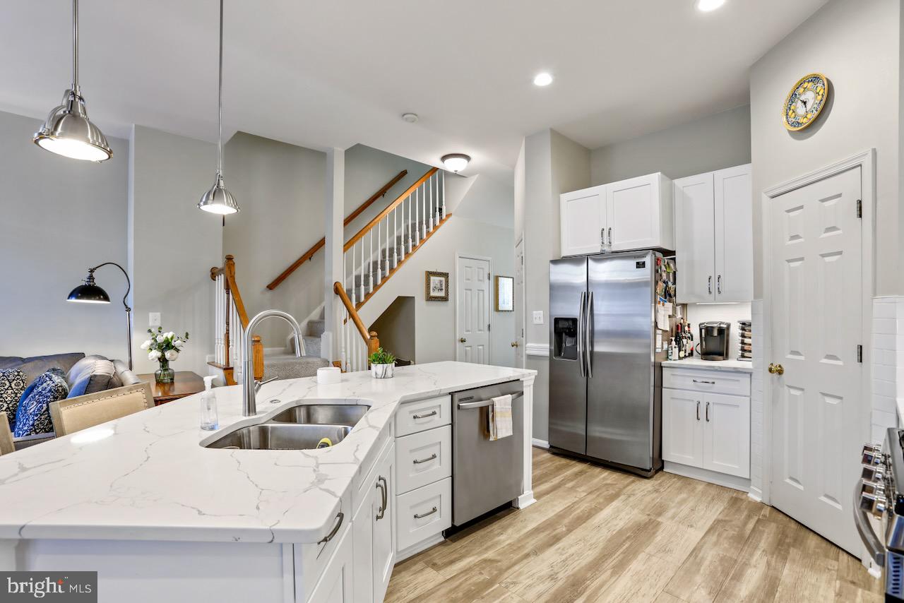 SOUTH RIDING - Residential