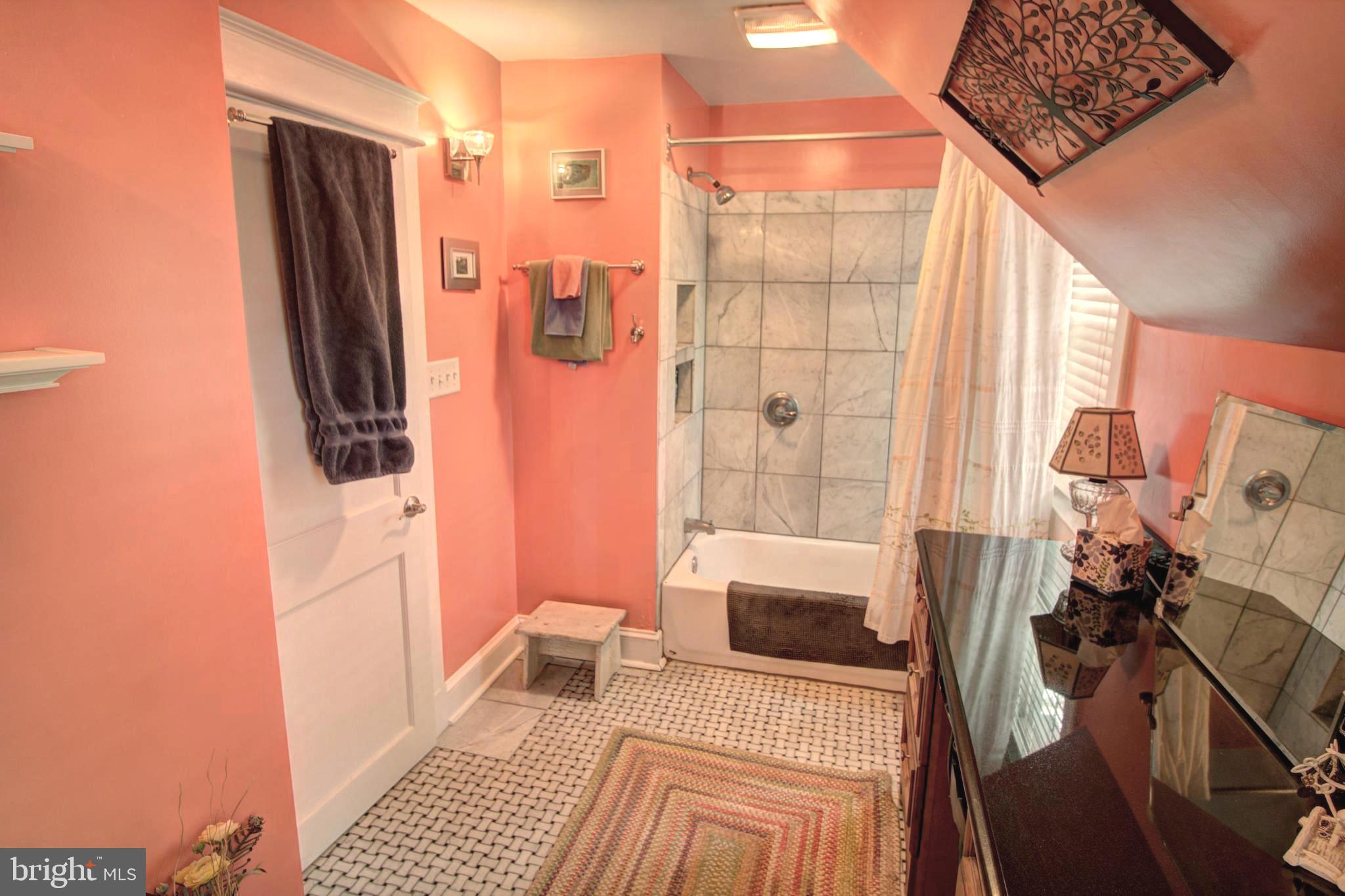 HALETHORPE - Residential