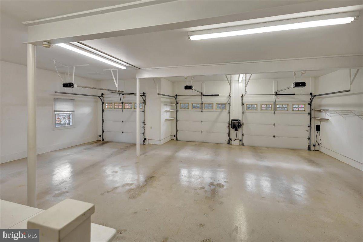 CLIVEDEN REACH - Residential