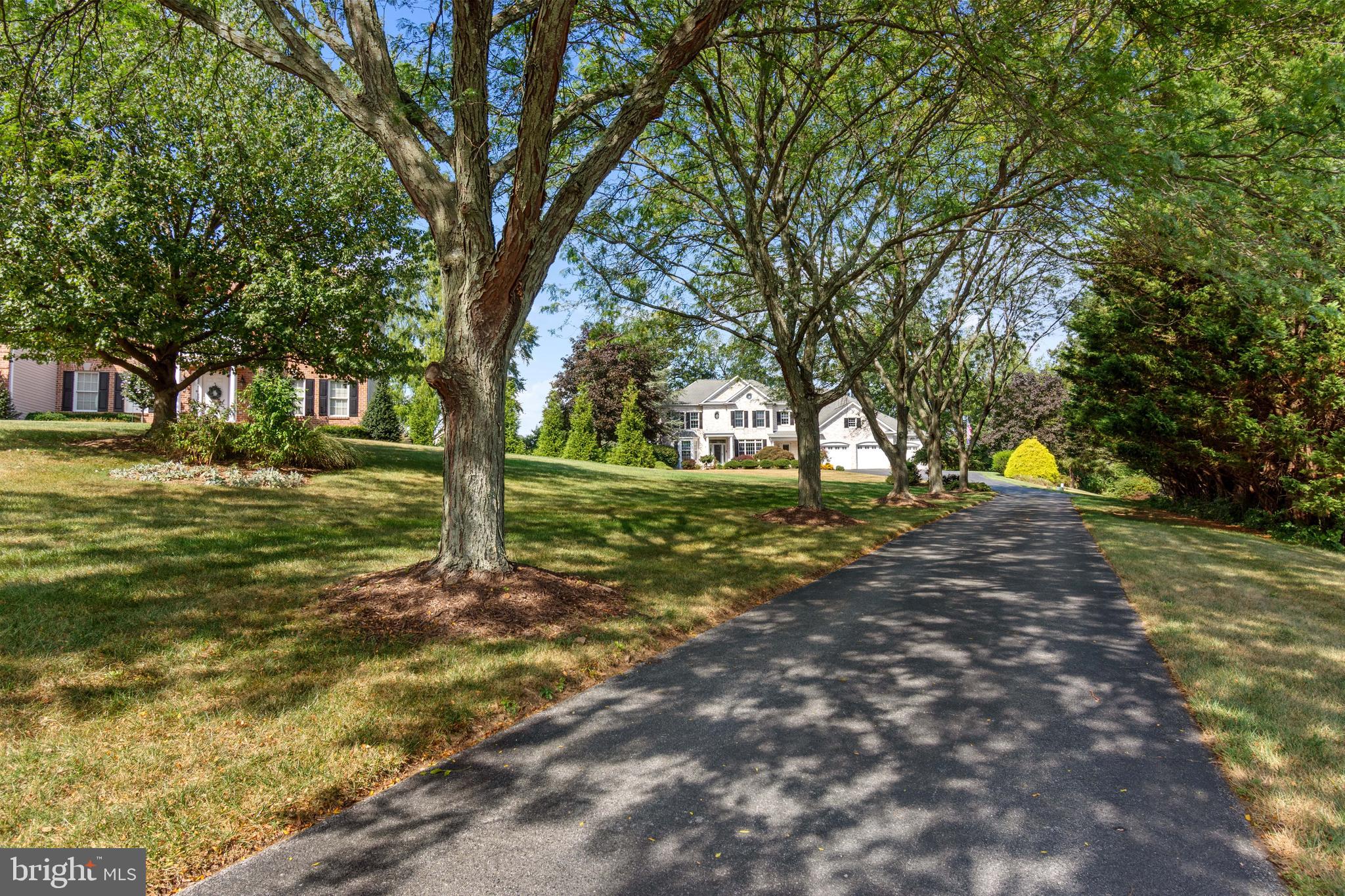 CLIVEDEN REACH - Residential