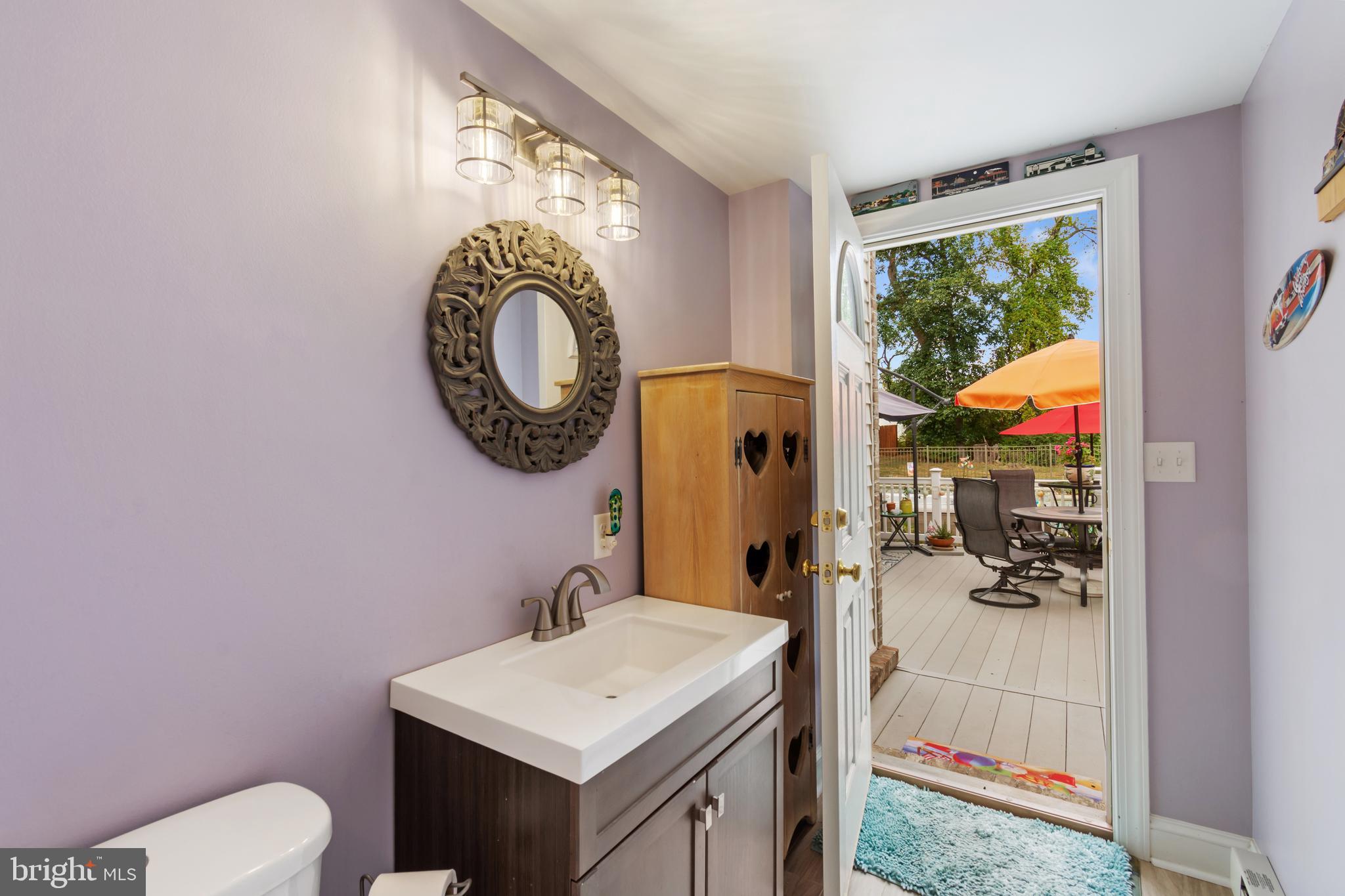 CLIVEDEN REACH - Residential