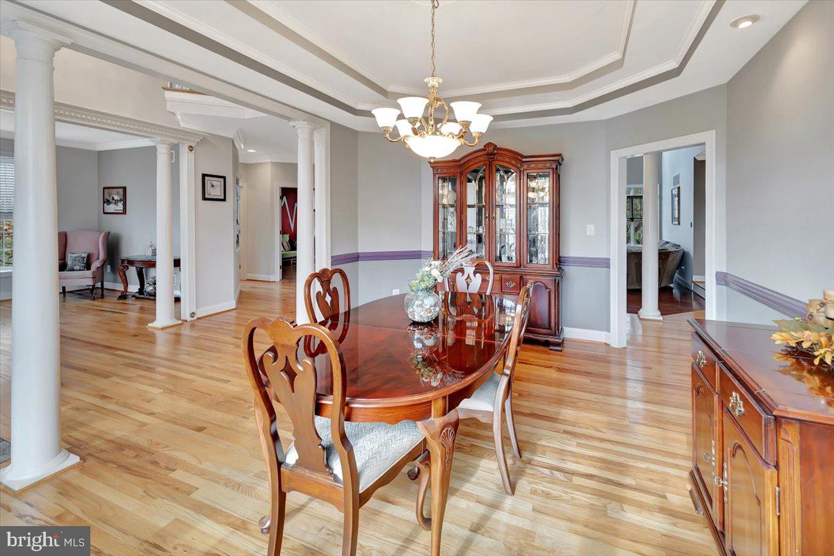 CLIVEDEN REACH - Residential