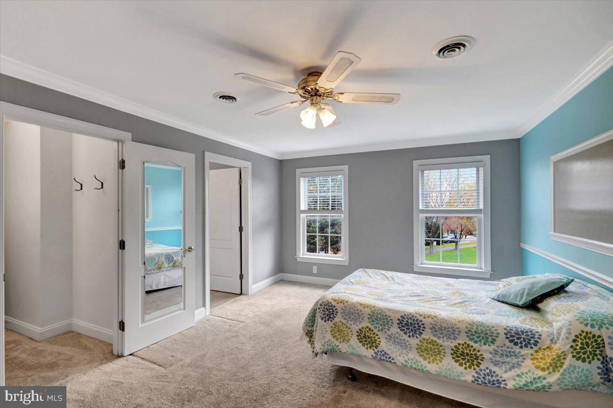 CLIVEDEN REACH - Residential