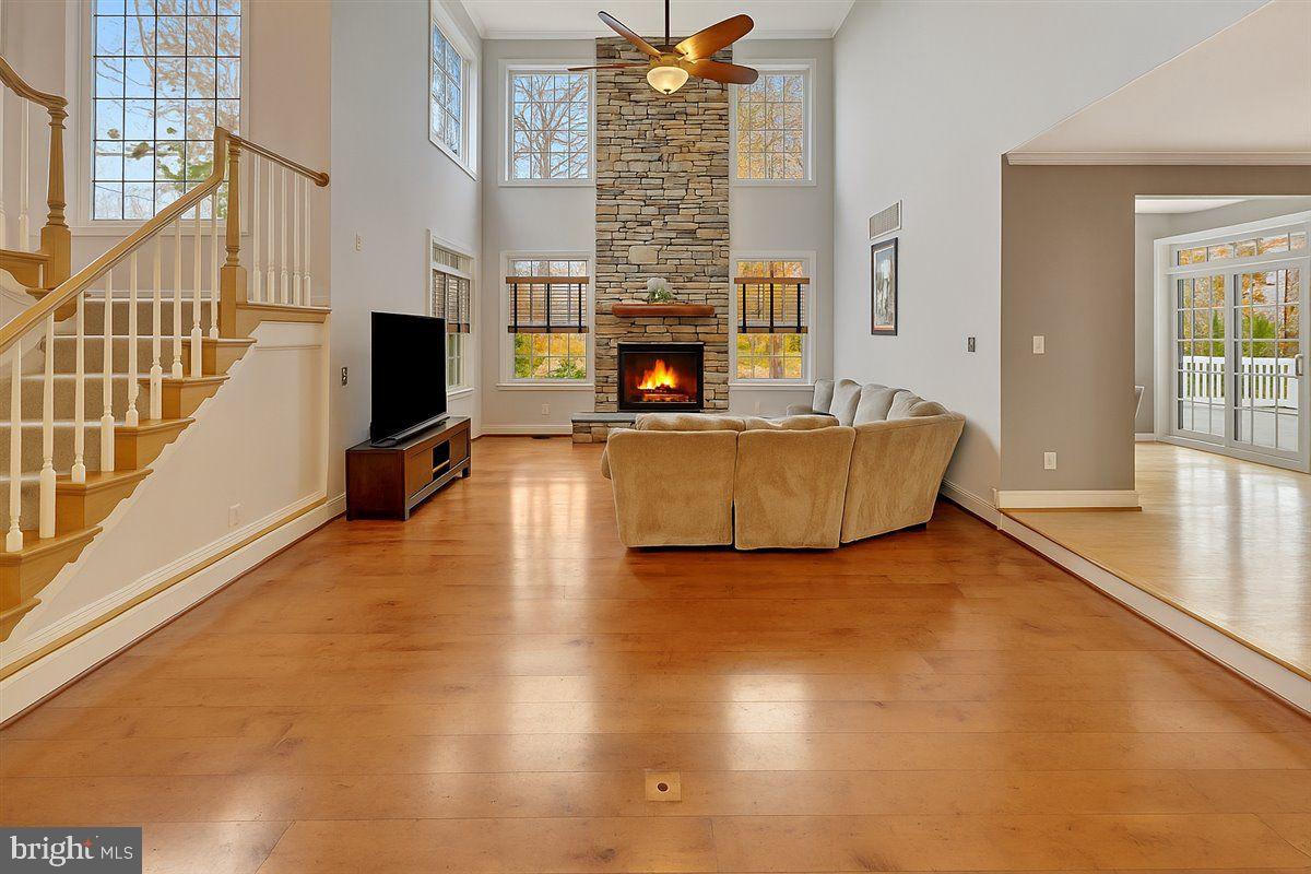 CLIVEDEN REACH - Residential