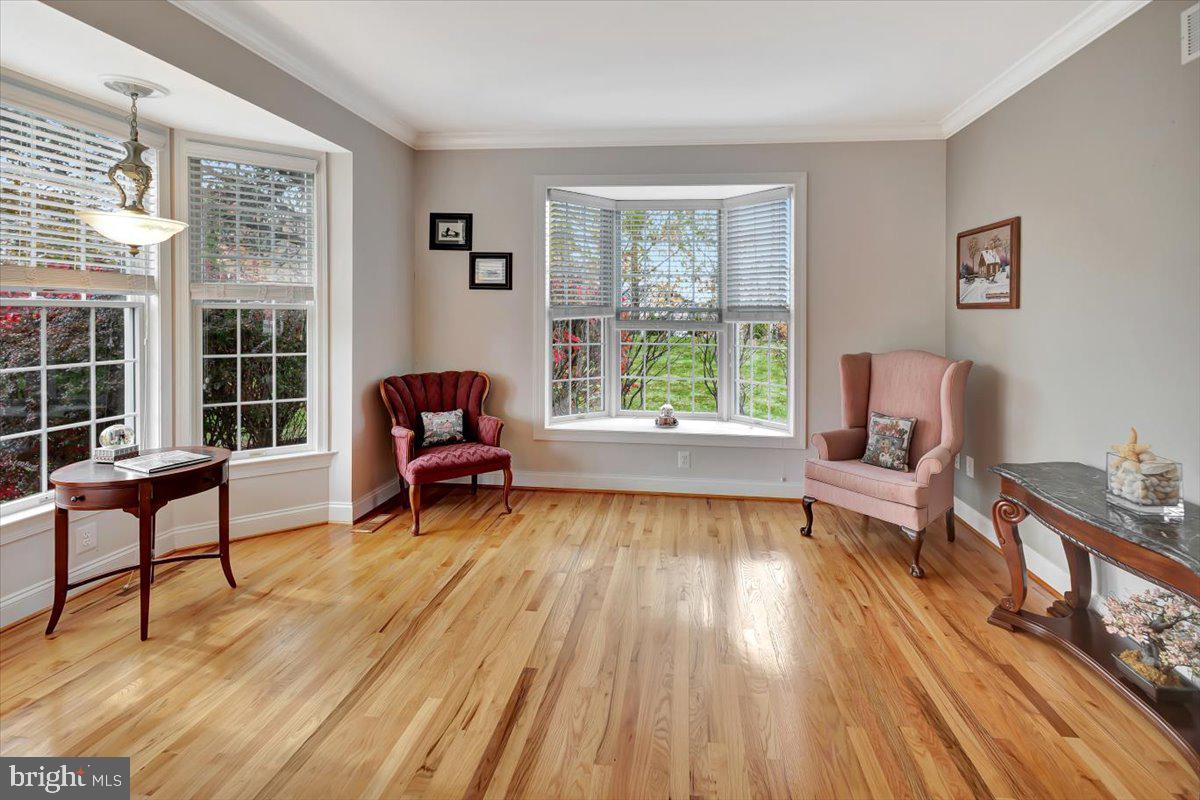 CLIVEDEN REACH - Residential