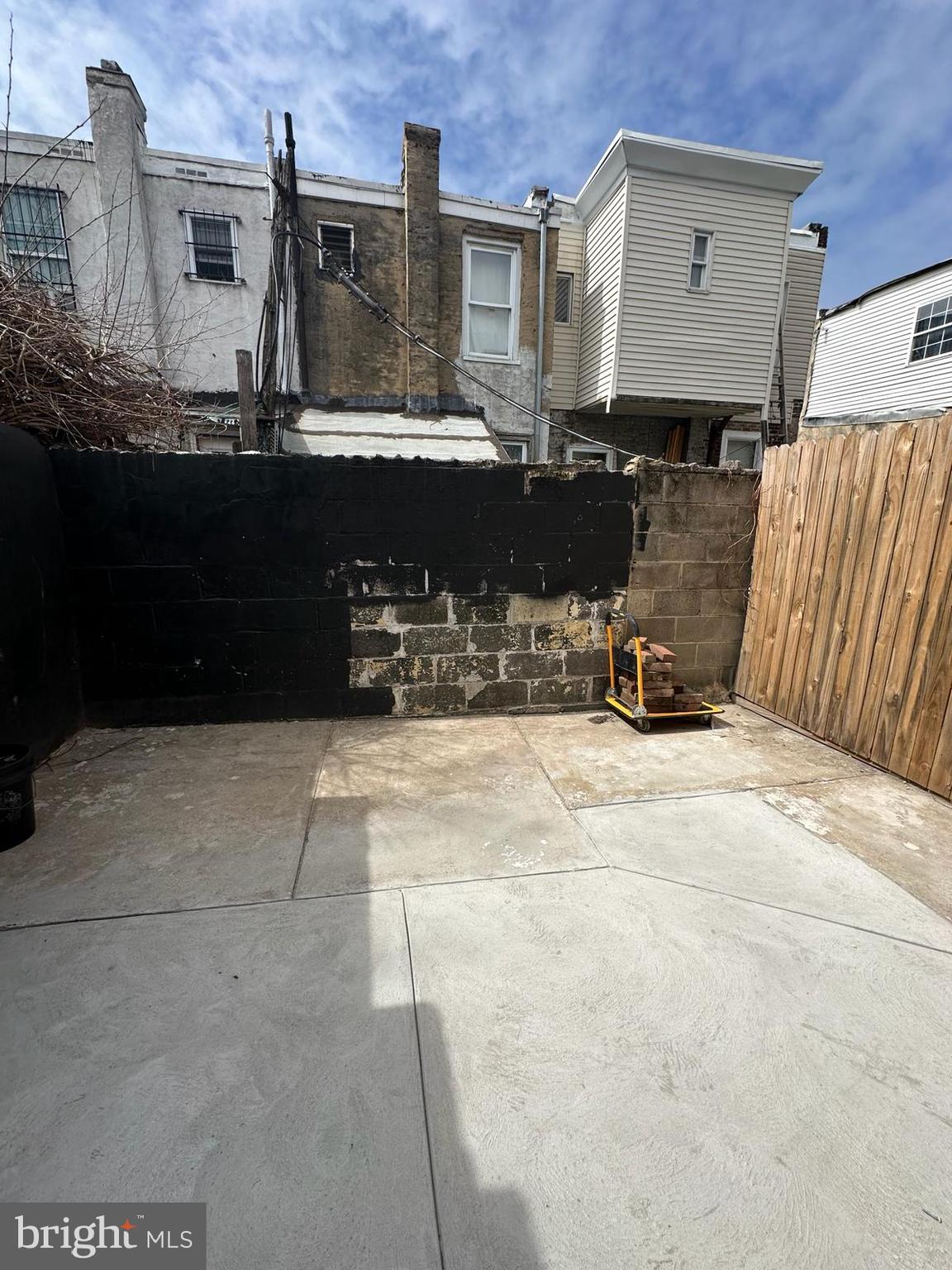 PHILADELPHIA (NORTH) - Residential