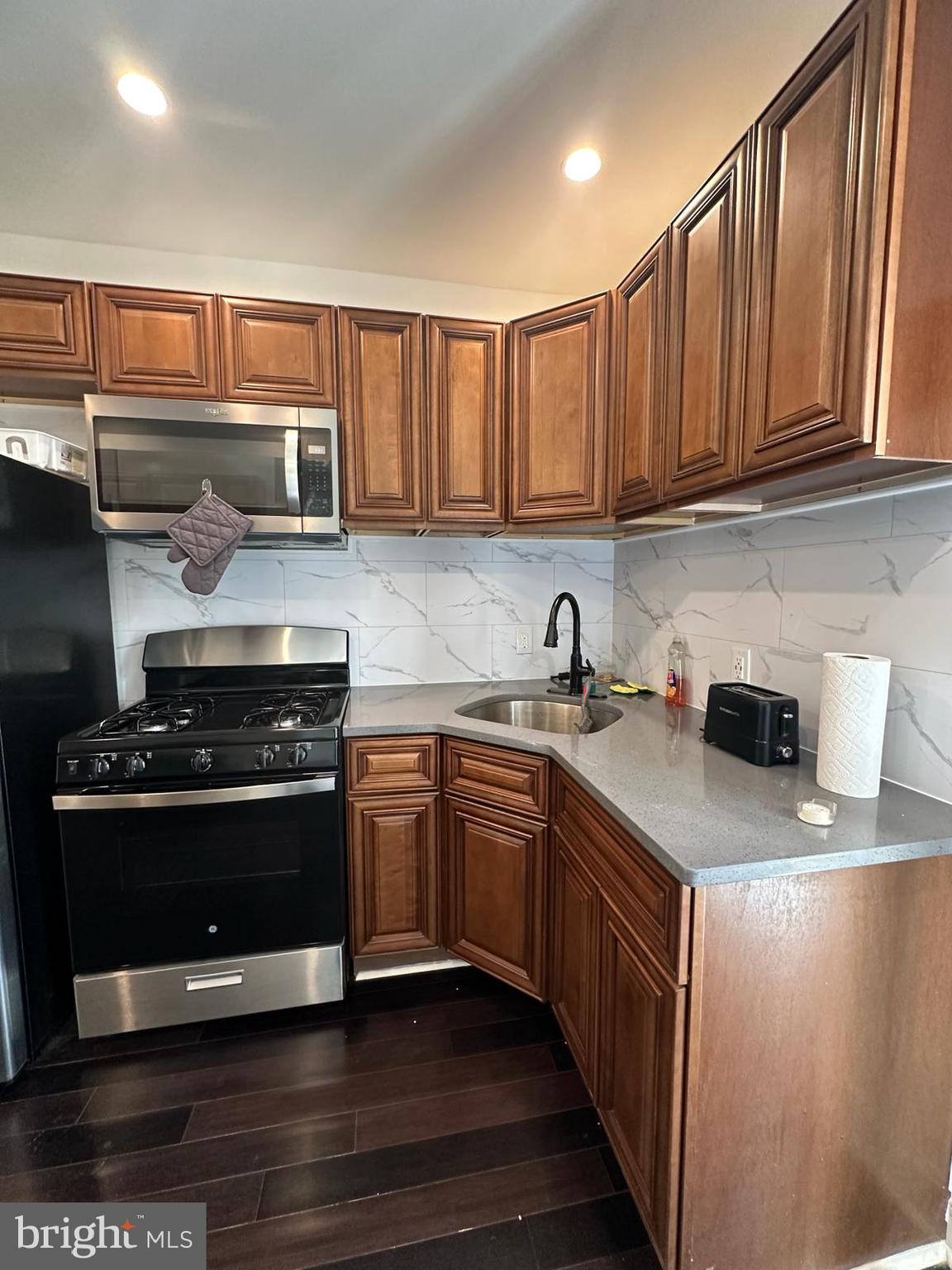 PHILADELPHIA (NORTH) - Residential