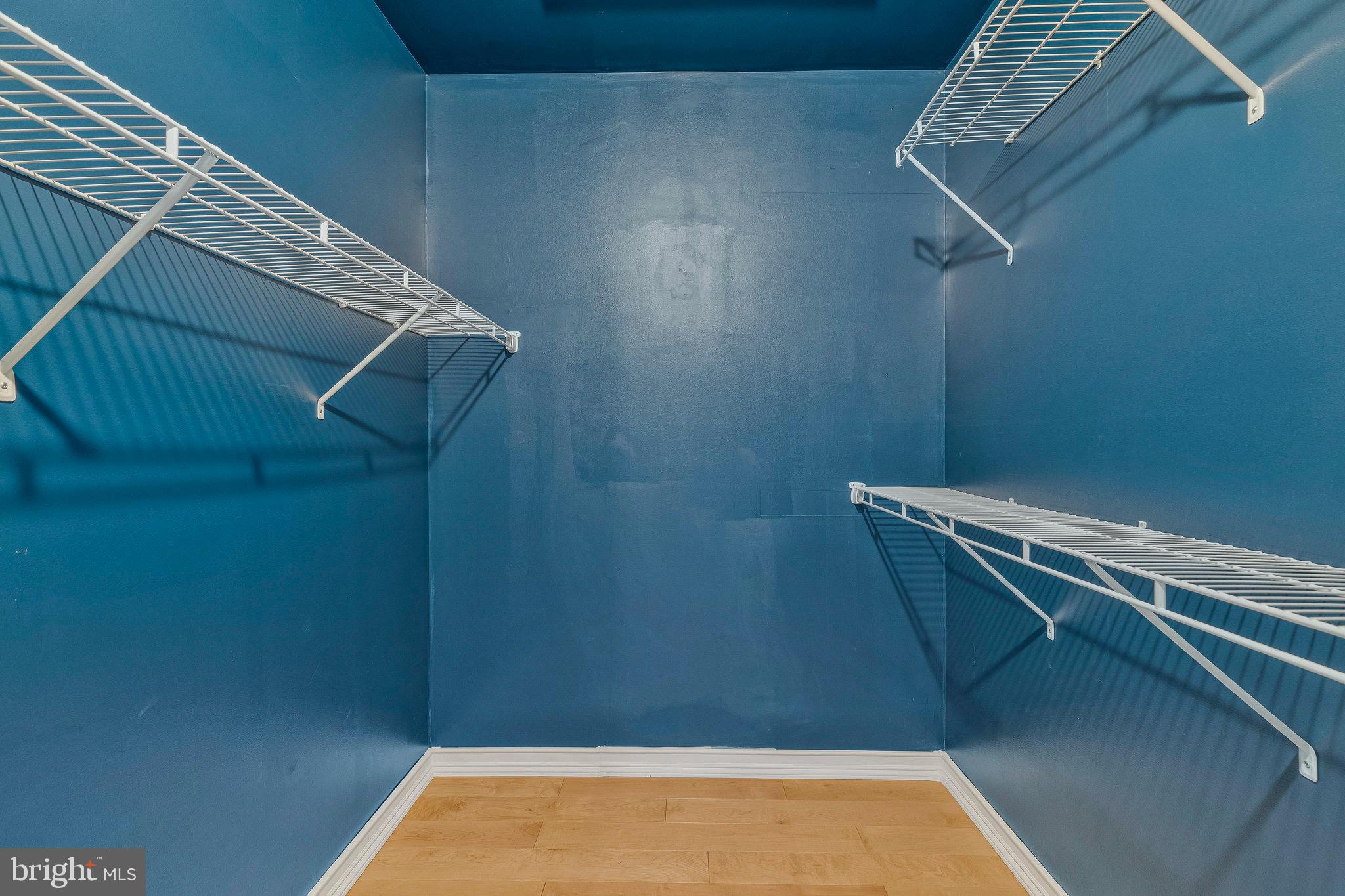 KINGSBERRY - Residential Lease