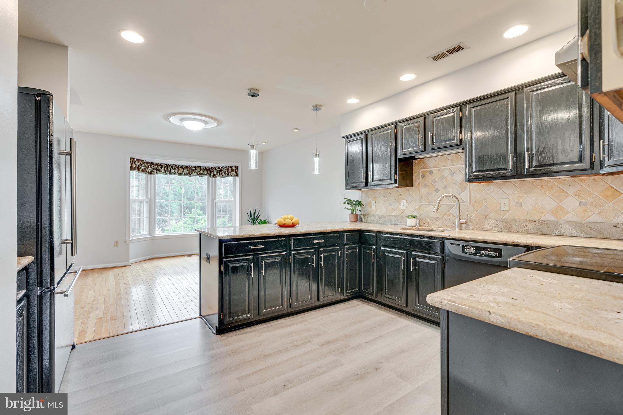 KINGSBERRY - Residential Lease