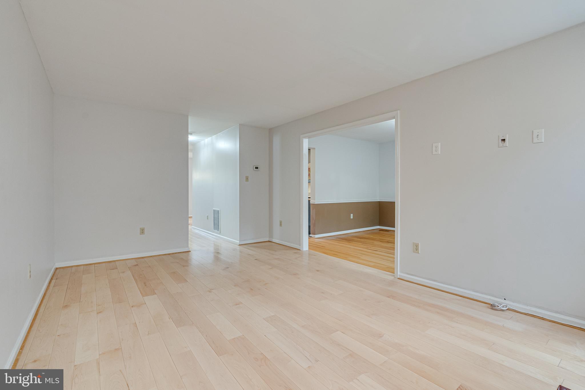 KINGSBERRY - Residential Lease