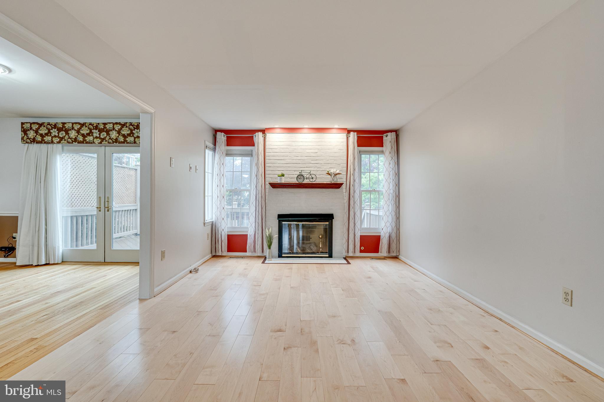 KINGSBERRY - Residential Lease