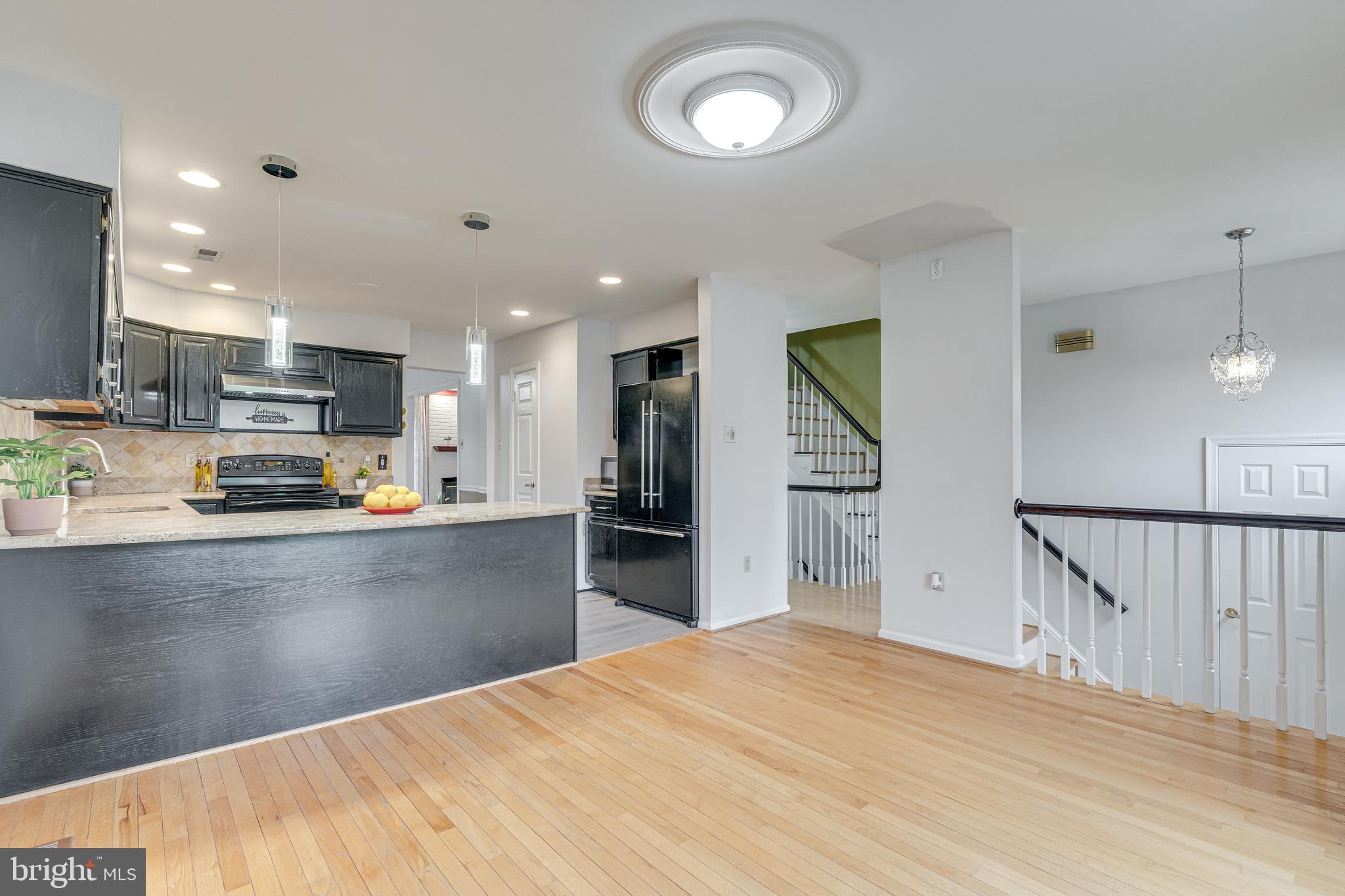 KINGSBERRY - Residential Lease