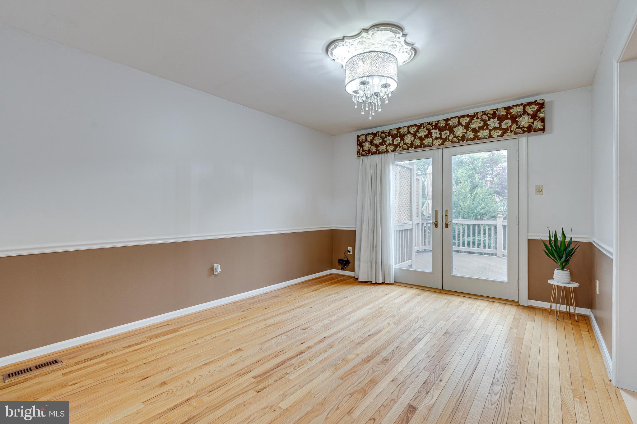 KINGSBERRY - Residential Lease