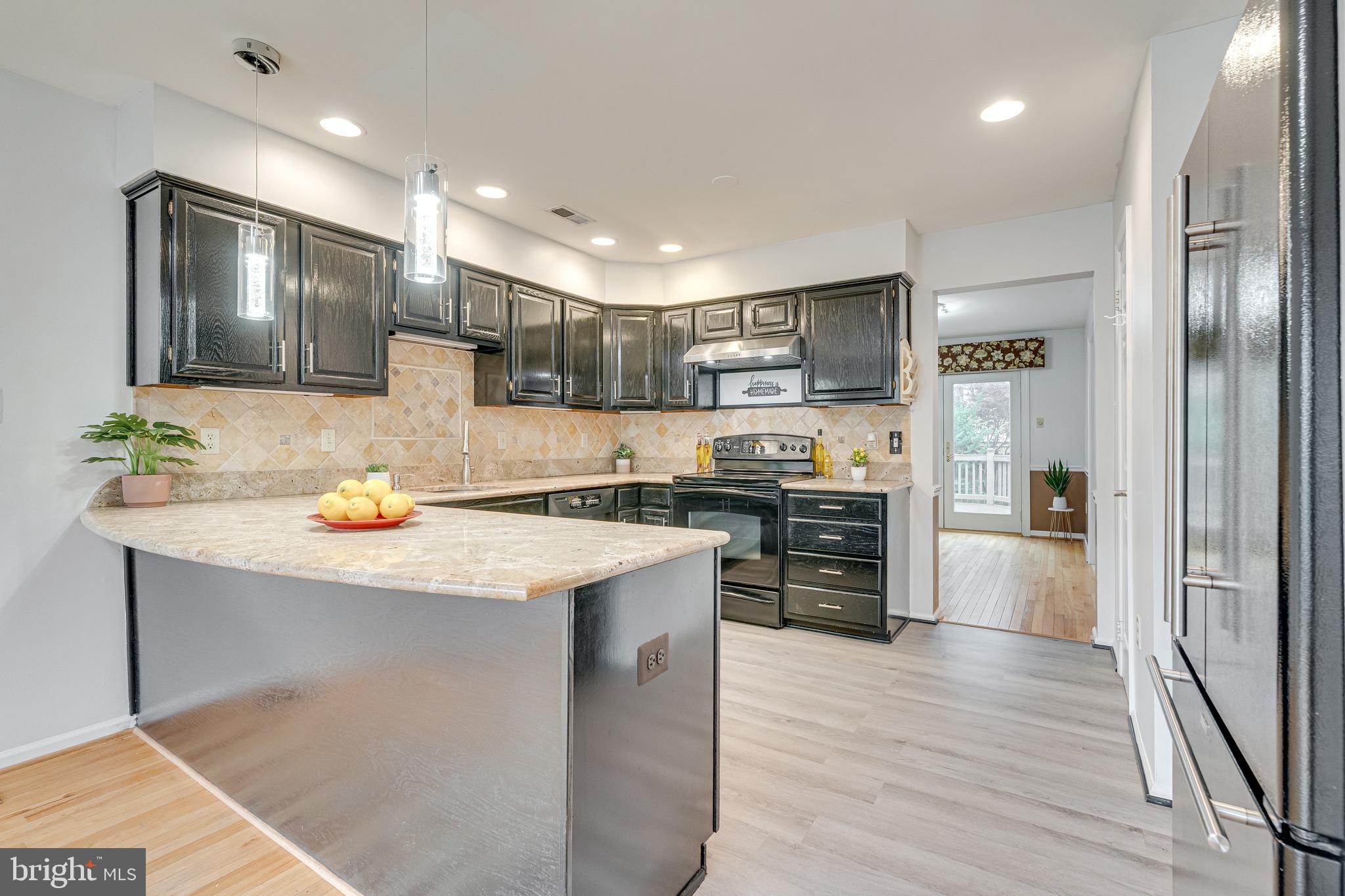 KINGSBERRY - Residential Lease