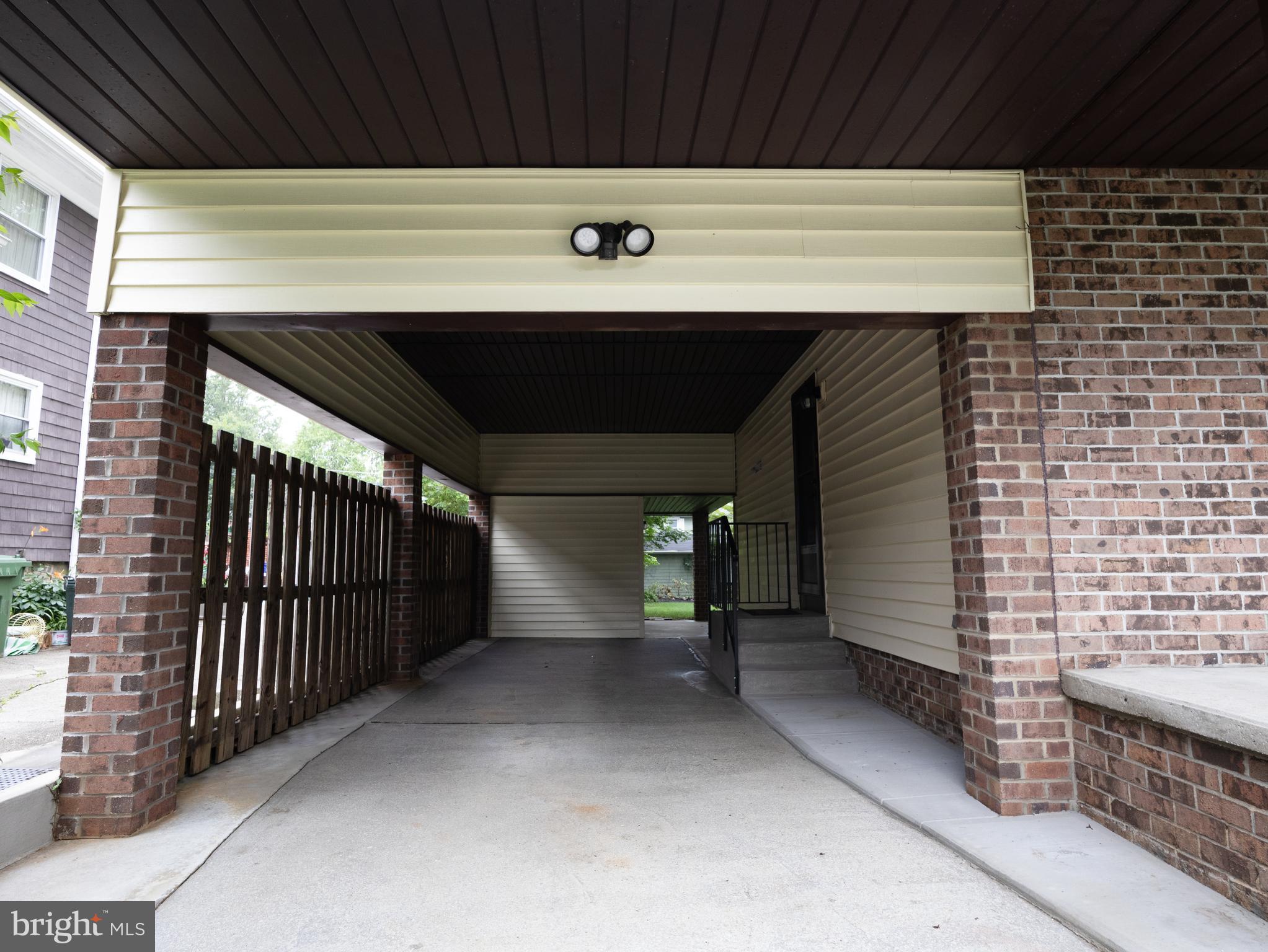 HUNTING RIDGE HISTORIC DISTRICT - Residential