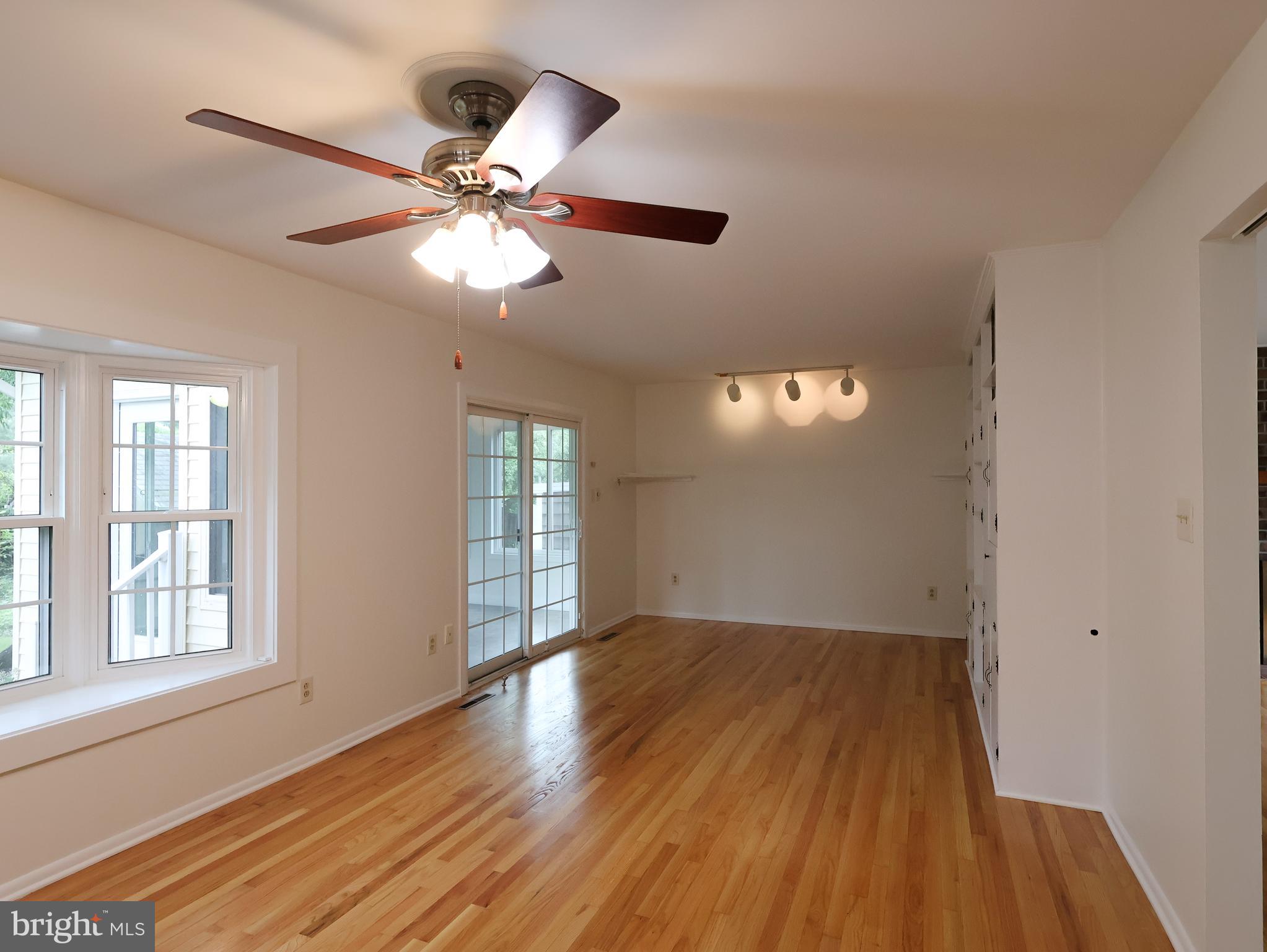 HUNTING RIDGE HISTORIC DISTRICT - Residential