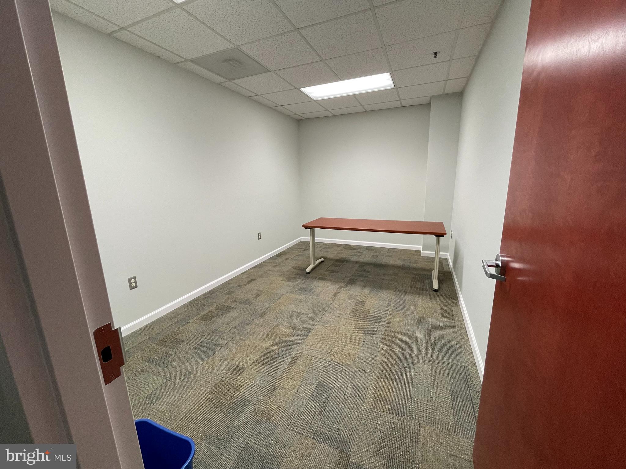 1110 BONIFANT SINGLE OFFICES