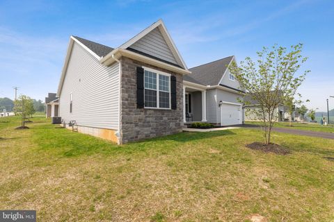 Homes For Sale - 12 Antietam Run #78<br/> HANOVER, PA 17331